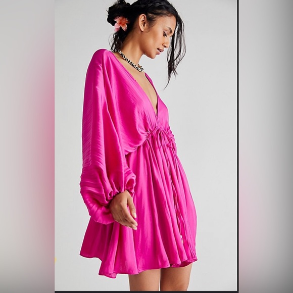 Free People Dresses & Skirts - NWT- Free People Arzel Mini Dress - Magenta Haze - Size M